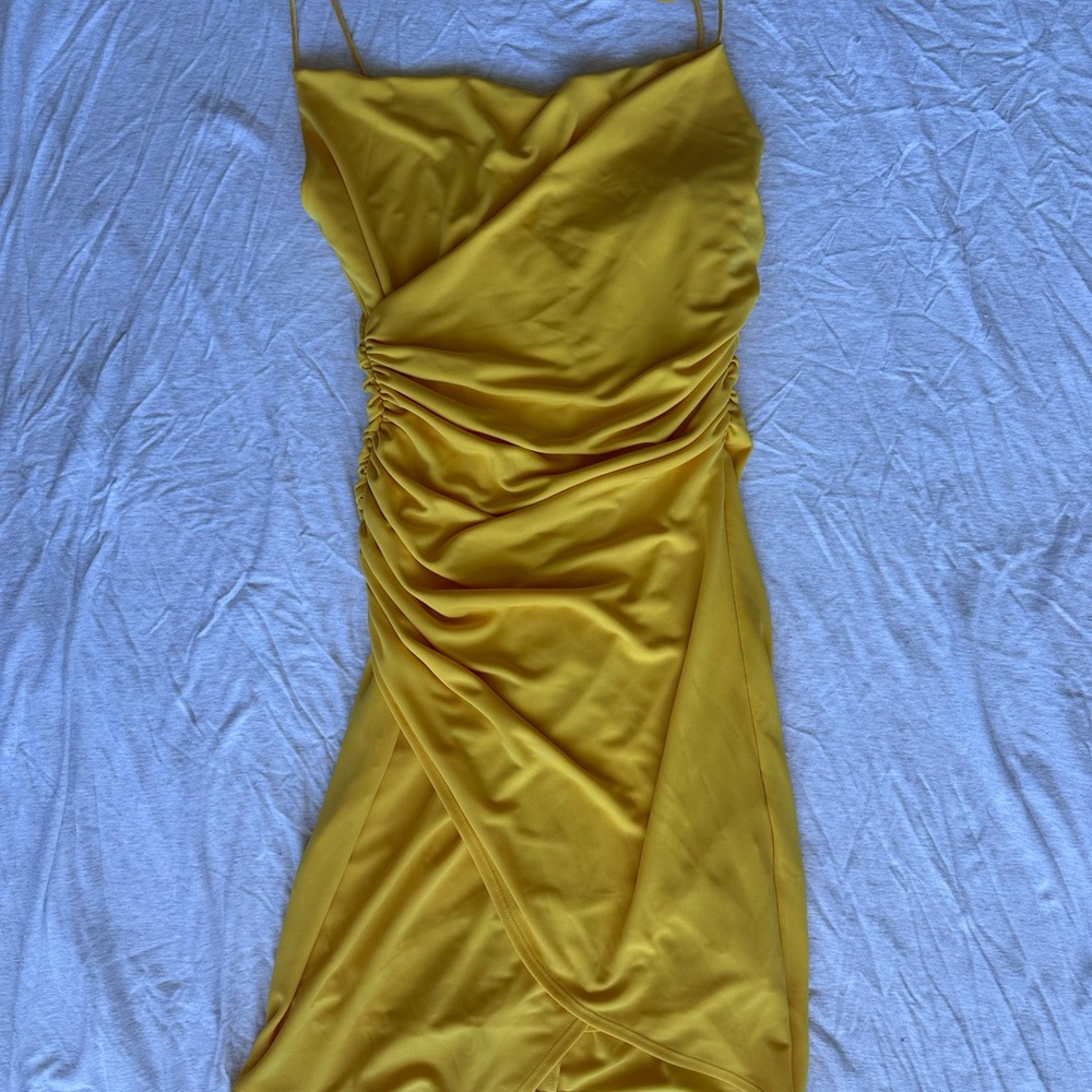 Alice + Olivia Asymmetrical Dress in Vibrant Yellow